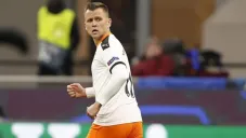 Denis Cheryshev durante un duelo en la Champions League