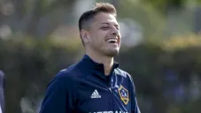 Chicharito Hernández en una práctica con Galaxy