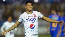 Felipe Ponce celebrando un gol de Alianza