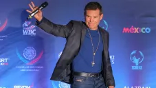 Julio César Chávez durante un evento