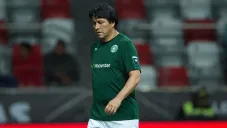 Claudio Suárez durante un partido amistoso
