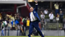 Miguel Herrera en un partido con América