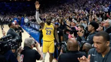 NBA pidió a sus estrellas, una reducción salarial importante