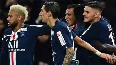 Mbappé, Di María y Neymar festejan una anotación