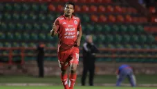 Charol Reyes festeja un gol con Mineros