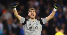 Iker Casillas celebra una victoria del Porto