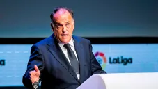 Presidente de La Liga española confía en reanudar torneo en junio