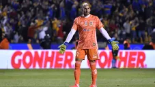 Nahuel Guzmán en partido con los Tigres