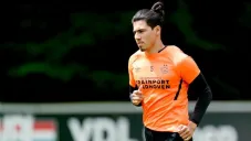 Erick Gutiérrez en entrenamiento con PSV