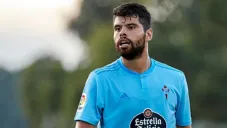 Néstor Araujo durante un duelo con el Celta de Vigo
