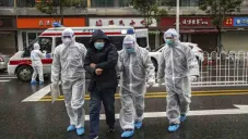 Infectado de Covid-19 ingresa al hospital