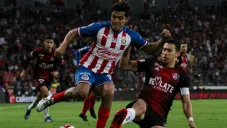 Jesús Sánchez durante el Clásico Tapatío
