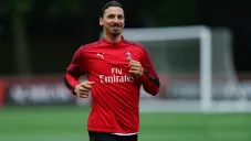 Ibrahomovic durante un entrenamiento con Milan