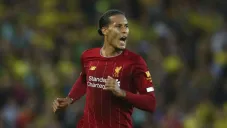 Virgil Van Dijk en acción con Liverpool