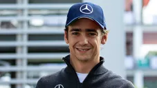 Esteban Gutiérrez en conferencia