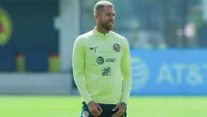 Menéz en entrenamiento con América
