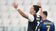 Cristiano se lamenta tras fallar una clara de gol