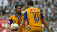 Sobis en festejo con Gignac