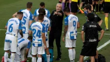 Javier Aguirre dando indicaciones a jugadores del Leganés
