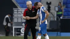 Aguirre saluda David López, capitán del Espanyol
