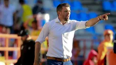 Paulo Pezzolano en un partido con Pachuca