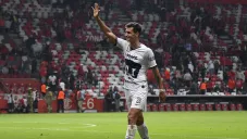 Juan Dinenno en un partido con los Pumas