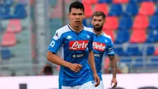 El mexicano en un partido con el club napolitano