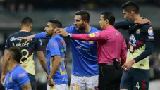 Óscar Macías Romo y Gignac en discusión