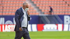 Memo Vázquez en partido con San Luis