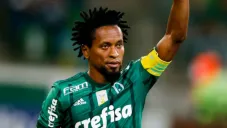 Ze Roberto en acción con Palmeiras