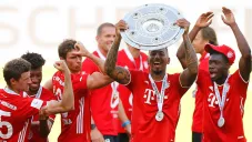 Boateng y compañía festejan el título de la Bundesliga