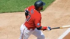 VIDEO: Partido entre Pirates y Twins fue invadido por un dron