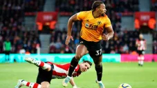 Wolverhampton: Adama Traoré mostró su 'truco' para no ser detenido en la cancha