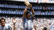 Conmebol: Maradona donó réplica de la camiseta que usó en la final de México 1986 para ayudar a víctimas del Covid-19
