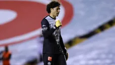 Memo Ochoa publicó selfie con frase motivacional tras goleada ante Querétaro