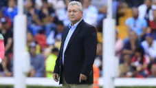 Vucetich dirigiendo un partido de la Liga MX