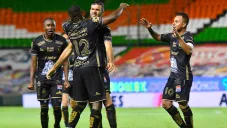 La Fiera festeja una anotación conta Xolos