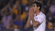 JJ Macías en partido con Chivas