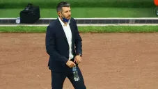 Paulo Pezzolano durante el duelo contra Cruz Azul en el Azteca