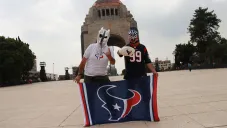 Pepe Garza y Jericho Reyna en México