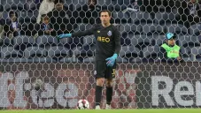 Marchesín en partido con Porto