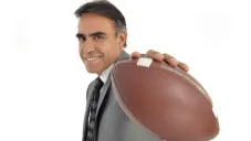 Enrique Garay en un promocional del Ritual de la NFL