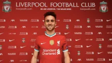 Jota con el uniforme de los Reds