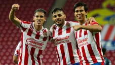 Antuna, Vega y Macías en celebracón