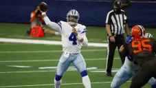 A pesar de conseguir más de 500 yardas, Dak Prescott no puedo evitar la caída de su equipo