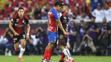 Jesús Sánchez y Luciano Acosta encarados