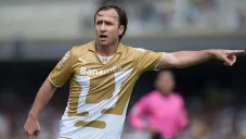 Martín Romagnoli en partido con los Pumas