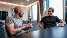 Chicharito Hernández: Coach mental del delantero ironizó con haber destruido su carrera