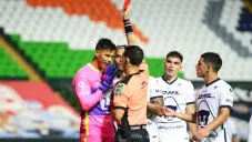 Talavera discute con César Ramos por expulsión