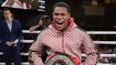 Devin Haney luego de vencer a Gamboa